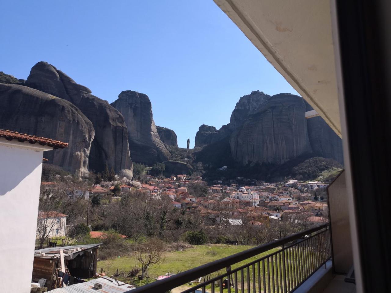 Spartacus House Kalampáka Luaran gambar